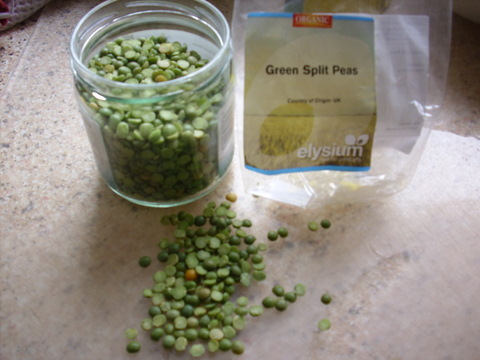 Green split peas dried