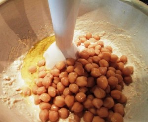 blending-chickpeas